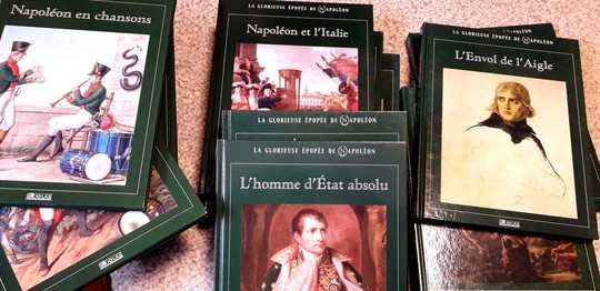 La glorieuse épopée de Napoléon, Éditions Atlas, 41 volumes en très bon état