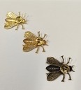 Pin's grosse abeille en laiton 40 x 35 mm - Fab. Française - L'unité