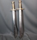 Lot de 2 glaives de pompier ou de cantinière