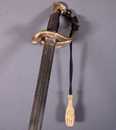 Sabre d'officier supérieur d'infanterie modèle 1845, sans fourreau, avec dragonne.