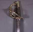 Sabre de fusilier ou de cavalier de réserve modèle 1854, avec fourreau (nickelé ?).
