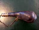 Antique poire à poudre de bédouin, faite à partir de testicules de chameau