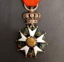 Croix de chevalier de laLégion d'Honneur. Restauration. Avec ruban neuf, dans boite ancienne.