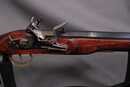 Pistolet Ardesa de tir, à silex, type Kentucky.