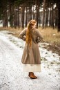 Manteau brodé en laine motifs vikings Birka