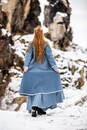 Manteau brodé en laine motifs vikings Birka