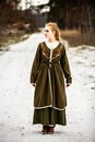 Manteau brodé en laine motifs vikings Birka