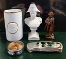 Lot d'objets à l'effigie de l'Empereur.