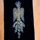 WWI. Paires de foudres d'état major d'officier, brodées or sur fond de velours noir. Stock très limité