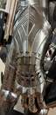 Armure gothique. Une seule à vendre, occasion proche du neuf, jamais portée.