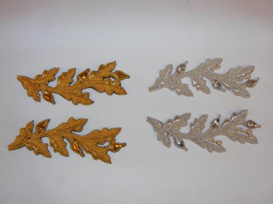 Broderies motif de feuilles de chêne or ou argent - La paire