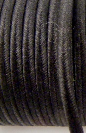 2 mm - Soutache coton noir - Le mètre