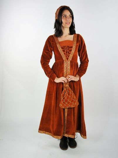 Robe médiévale Guenièvre. ANCIEN PRIX: 119.90 €. Arrêt du modèle.