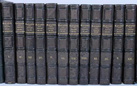 Histoire des Ducs de Bourgogne de la Maison de Valois 1364-1477 par M De Barante, Delloye Éditeur 1834, 12 volumes