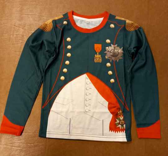 Déguisement: T shirt 3 D Napoléon, POUR ENFANT, pour une hauteur maximale de 120 ou 140 cm.