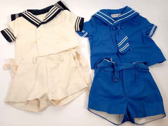 Lot de 2 tenues de marin pour enfant de 2 à 3 ans.
