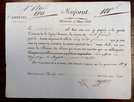 Document de versement d'une annuité d'aide à la veuve Muiron, femme de l'officier qui s'est sacrifié pour Bonaparte au pont d'Arcole