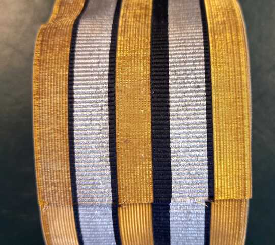 Galon de grade pour lieutenant colonel, vers 1900. Par 75 cm