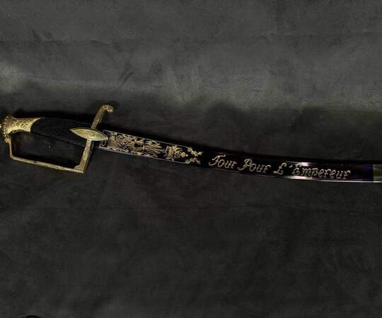 Sabre d'officier de hussard. Lame décorée: 