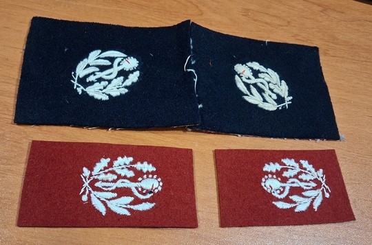 WWI. Paire de broderies de col au caducée blanc sur fond noir ou garance, neuf de stock.