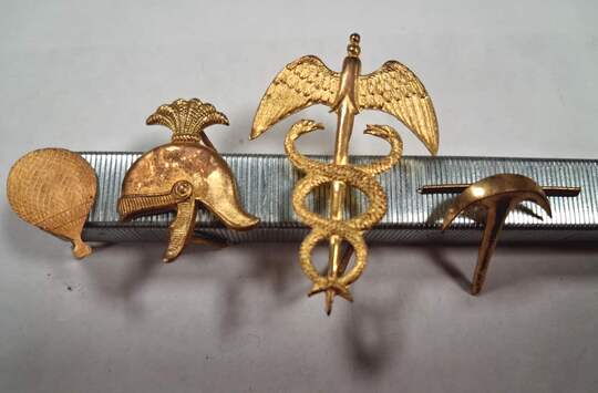 Pré ou début Grande Guerre- BELGIQUE- Lot de 4 rares insignes, dont ballons montés- Neufs de stock